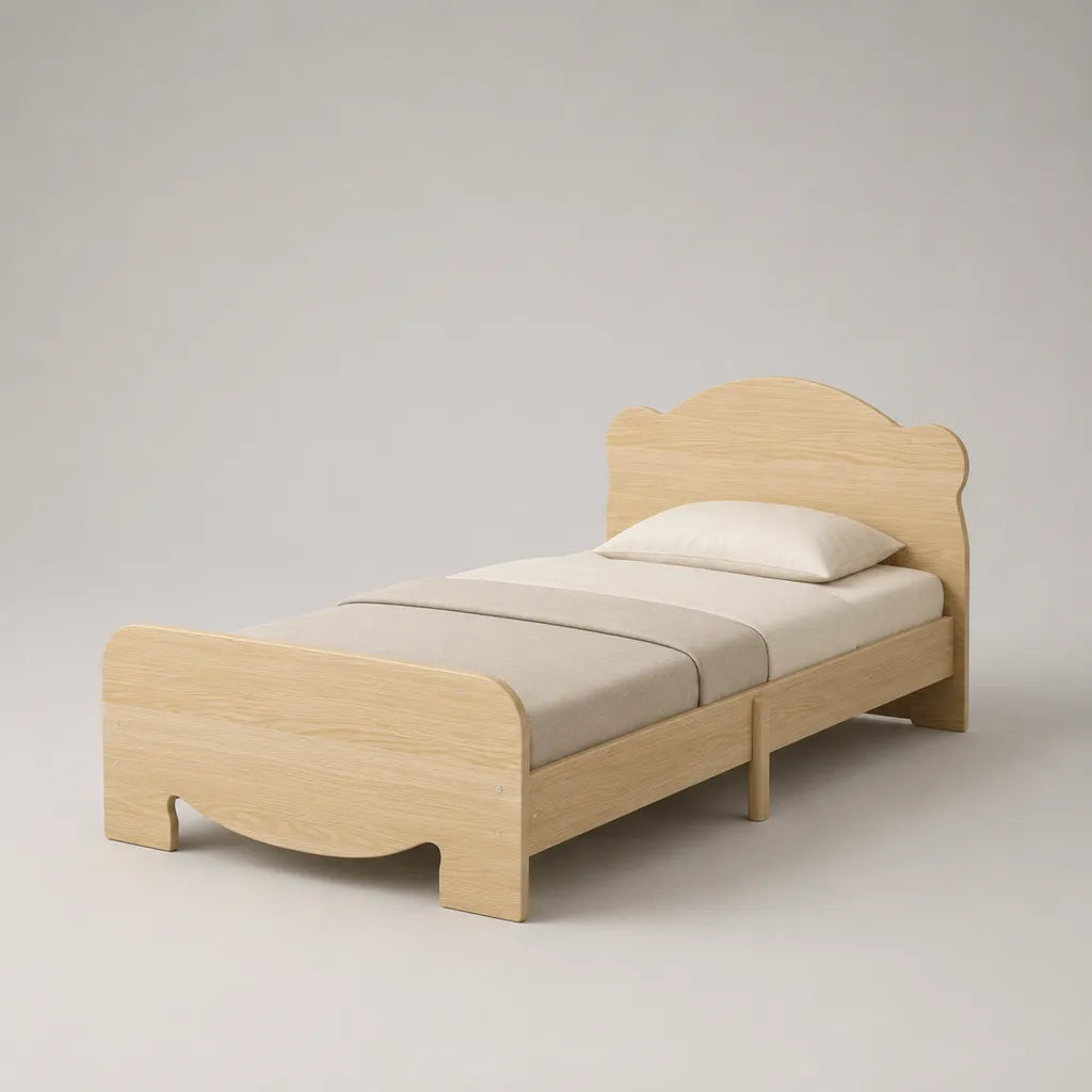 Kinder-Einzelbett in Bärenform aus eichenfurniertem Birkensperrholz, Naturholz, Liegefläche 90 x 200 cm, Gesamtmaß 205 x 96 x 100 cm